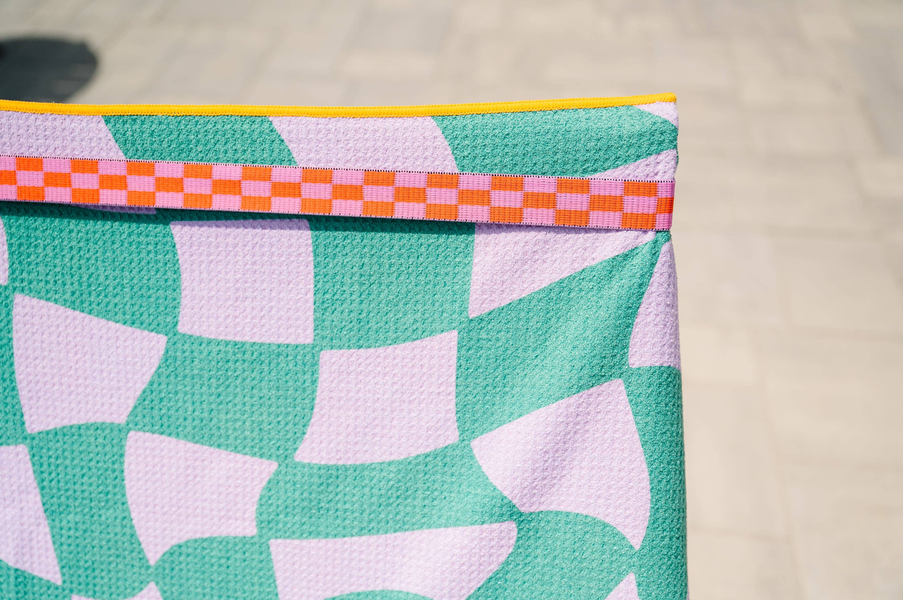 Lounge Chair Pool Towel Band: Sadie Pink