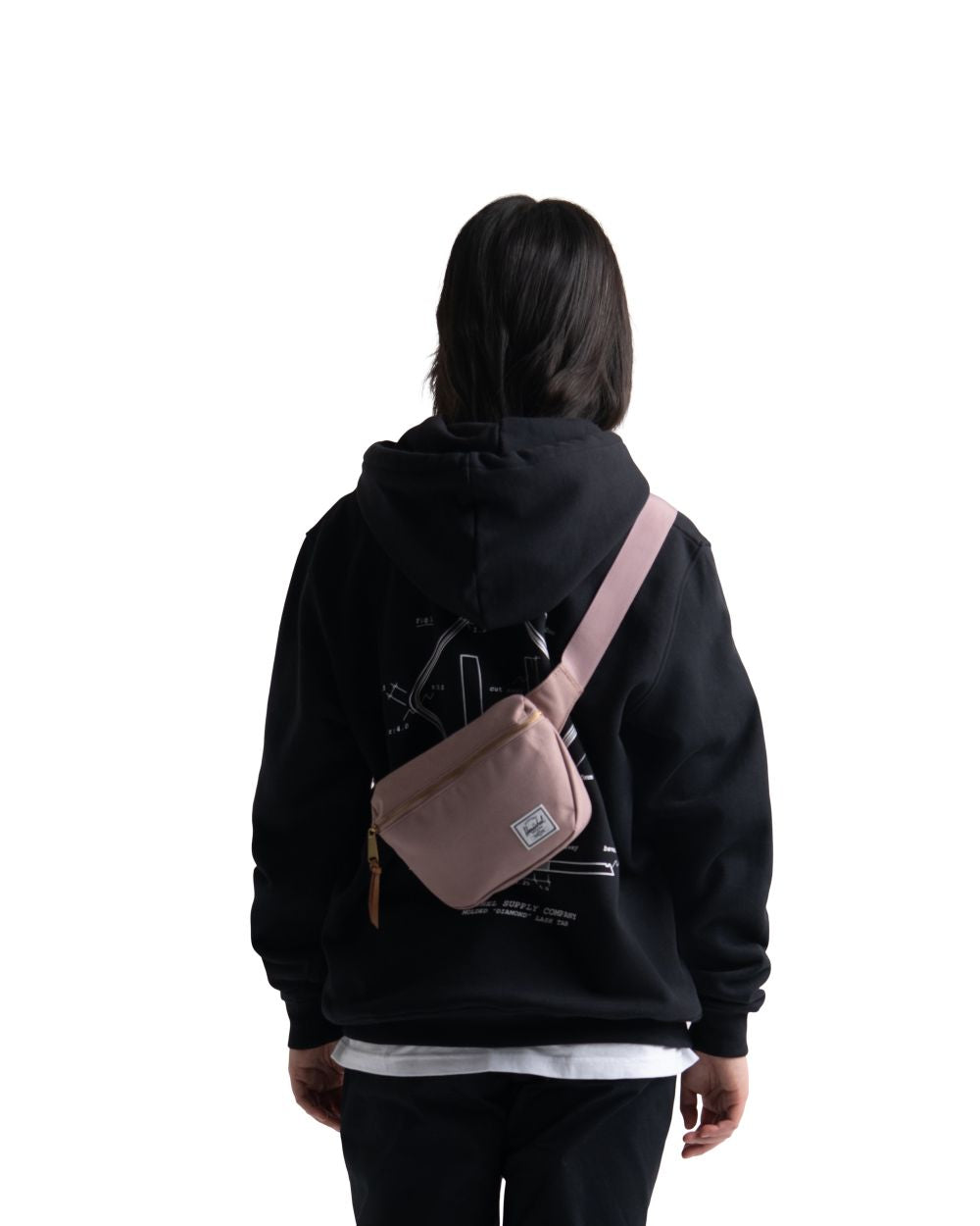 10215-02077-OS_05.jpg.sthumbnails.1000.1250