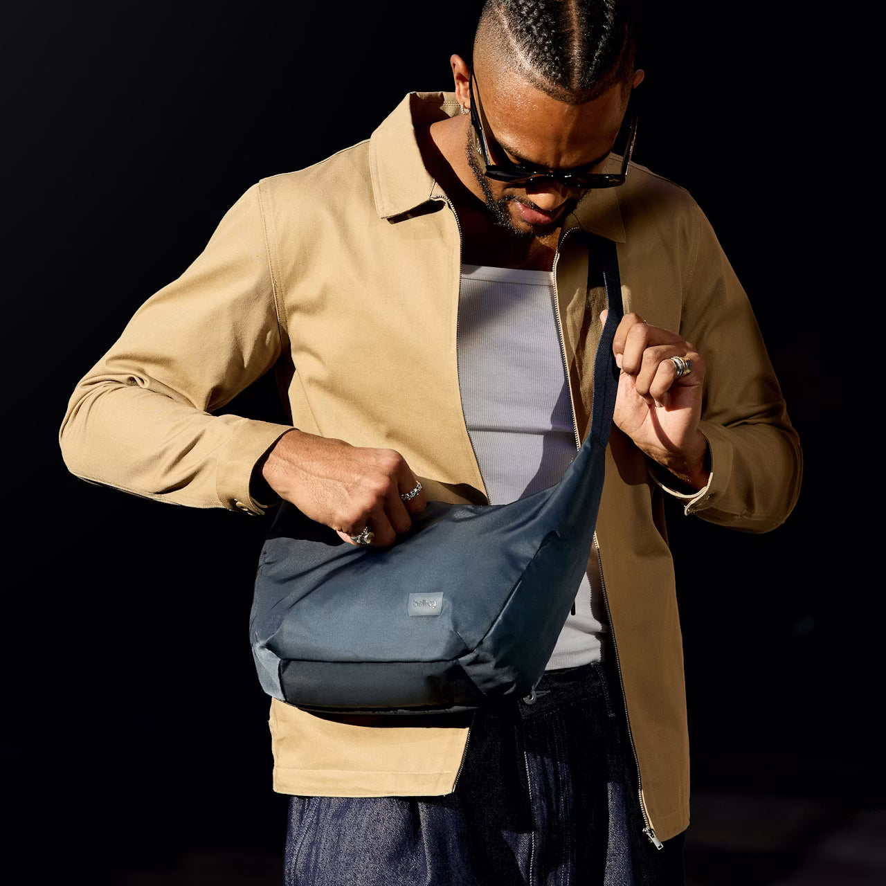 Bellroy Laneway Crescent Bag 7L - Fawn