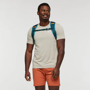 Cotopaxi Chiquillo 26L Backpack - Cada Día - BlueSmoke and Carbon