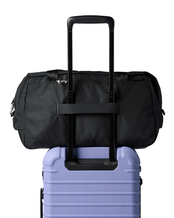 Cotopaxi Viaje 35L Travel Duffel - Cotopaxi Black