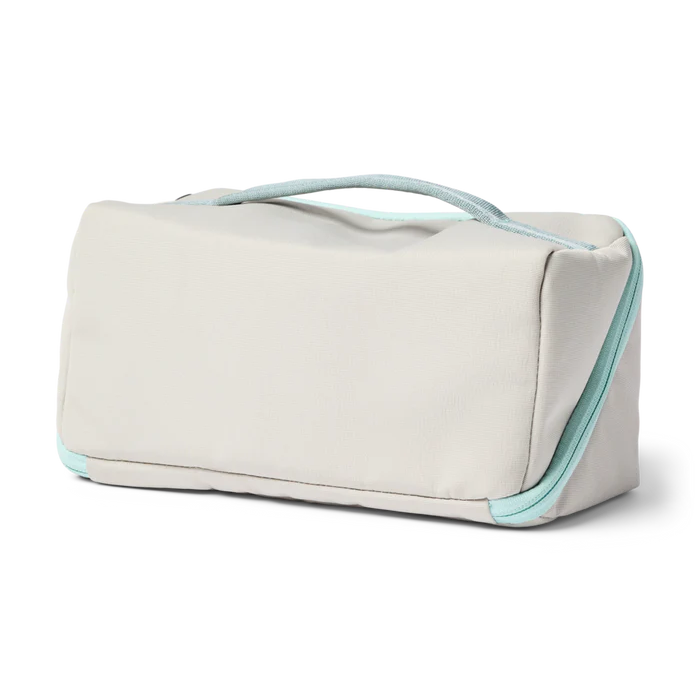 1200x1200png-S26UViajeToiletryKitMineral_B_700x_06c1e62f-2658-4537-8b6b-ff18f3d3fad6.webp