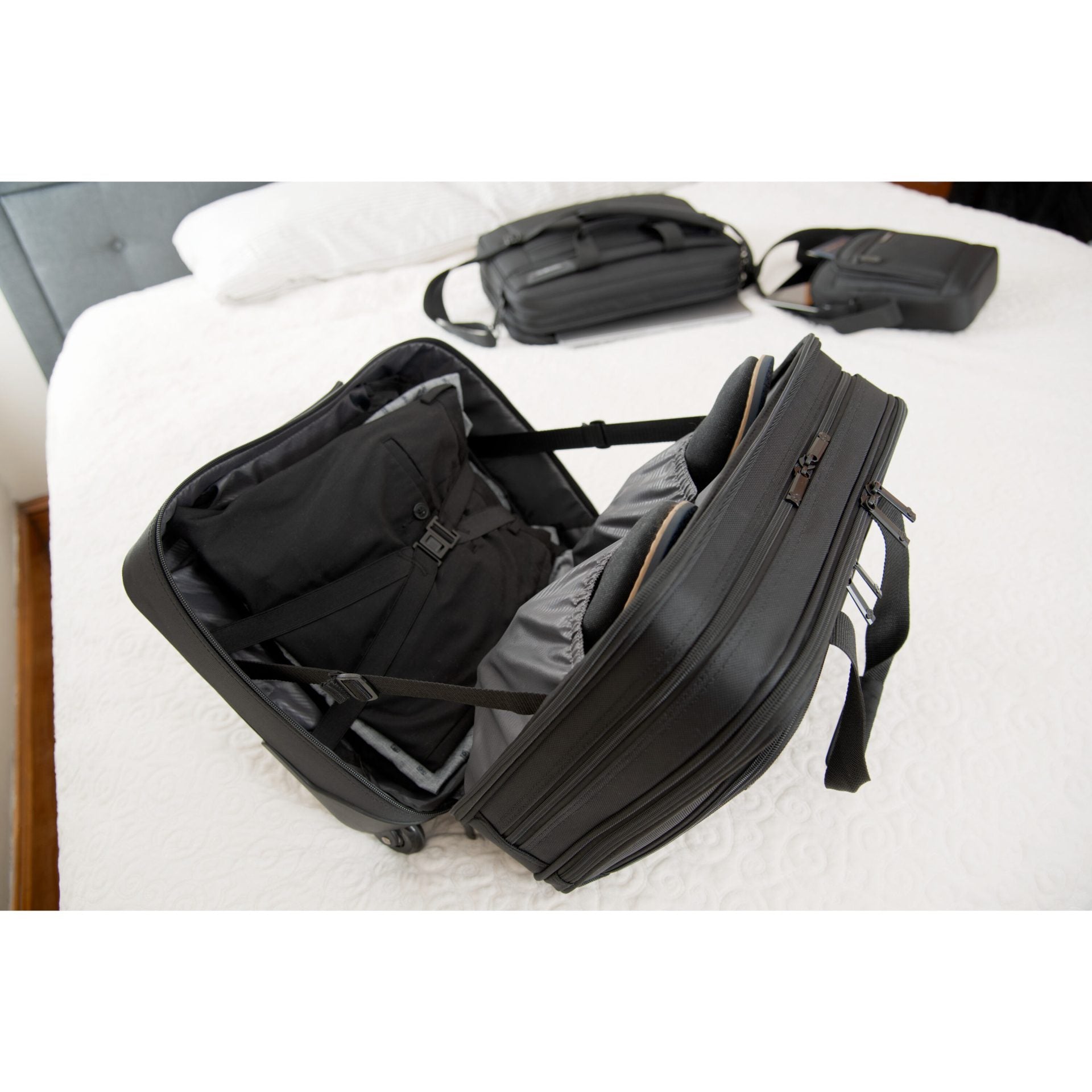 1412781041_WhldCase_Lifestyle1