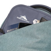 1429039673_22Wheeled_4_FrontPocket