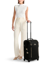 Tumi Voyageur Léger International Expandable Carry-On - Black/Gold