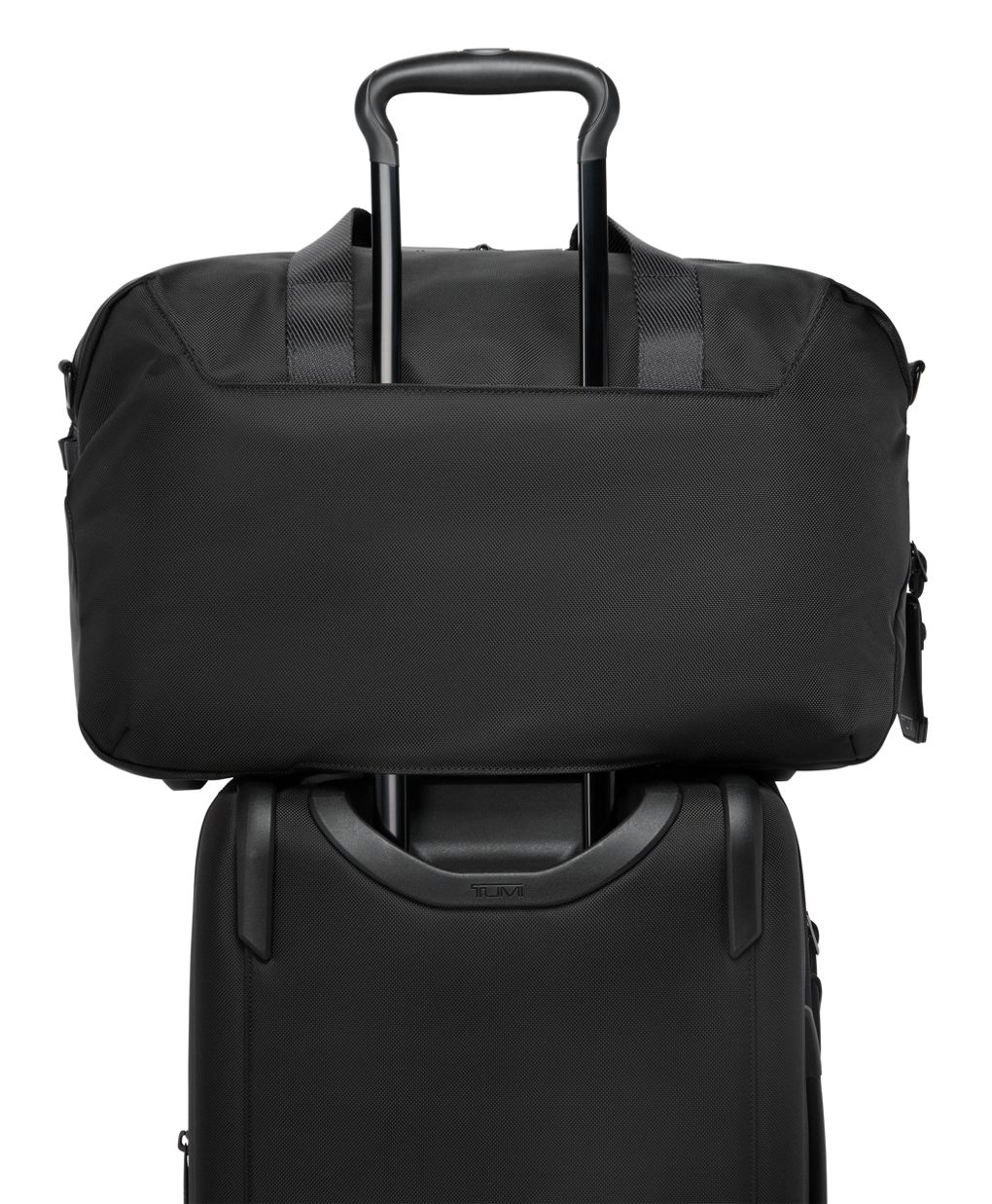 TUMI ALPHA BRAVO Reconnaissance Duffel - Black