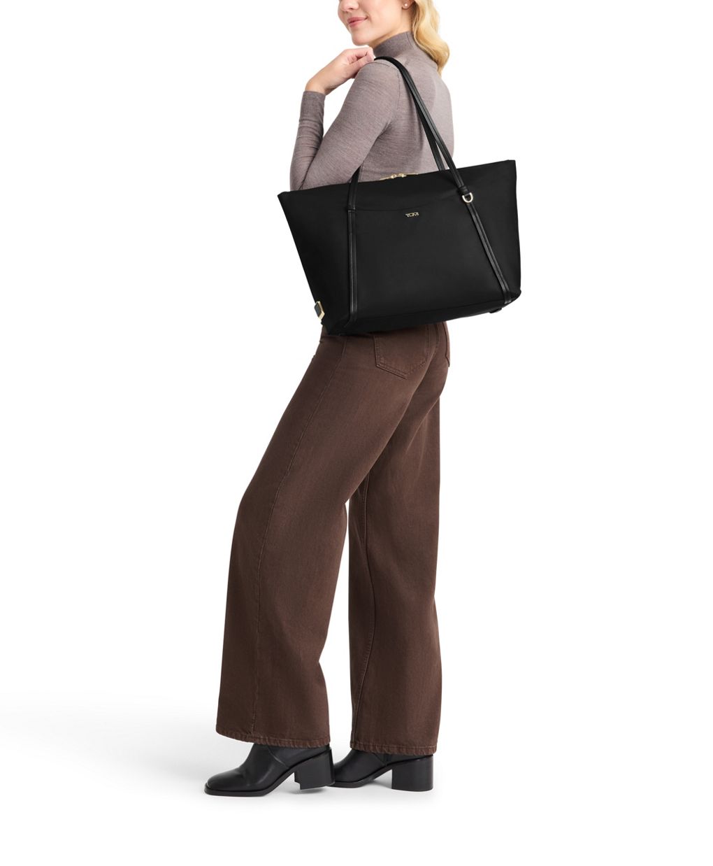 Tumi VOYAGEUR Q Tote -Black/Gunmetal