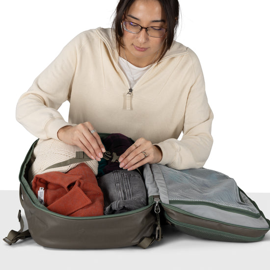 Osprey Transporter Travel Pack 26 Plus 26 - Pine Leaf Green