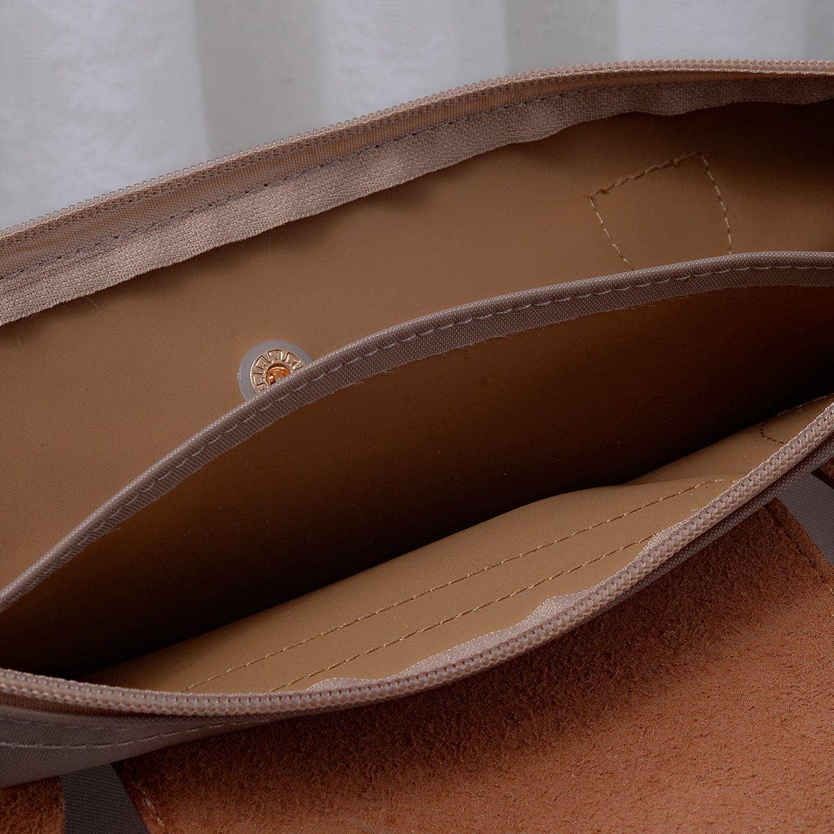 Mimi Dorian 20" Nylon Tote Bag: Ivory