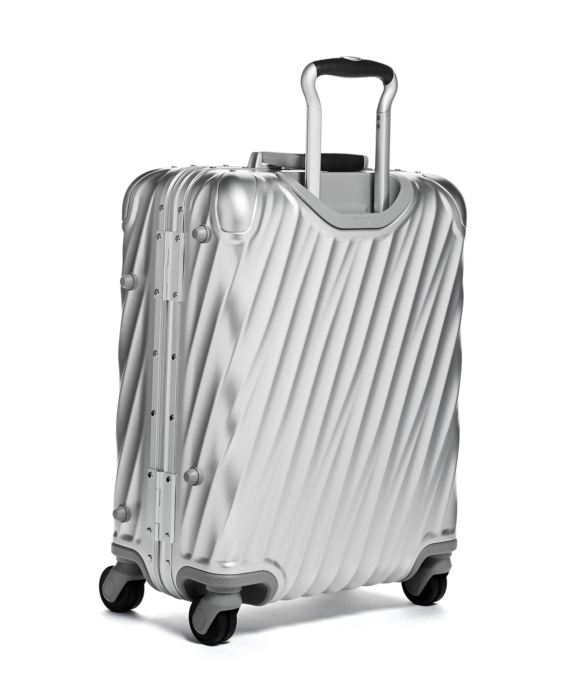 TUMI 19 Degree Aluminum Continental Expandable Spinner - Carry On Silver
