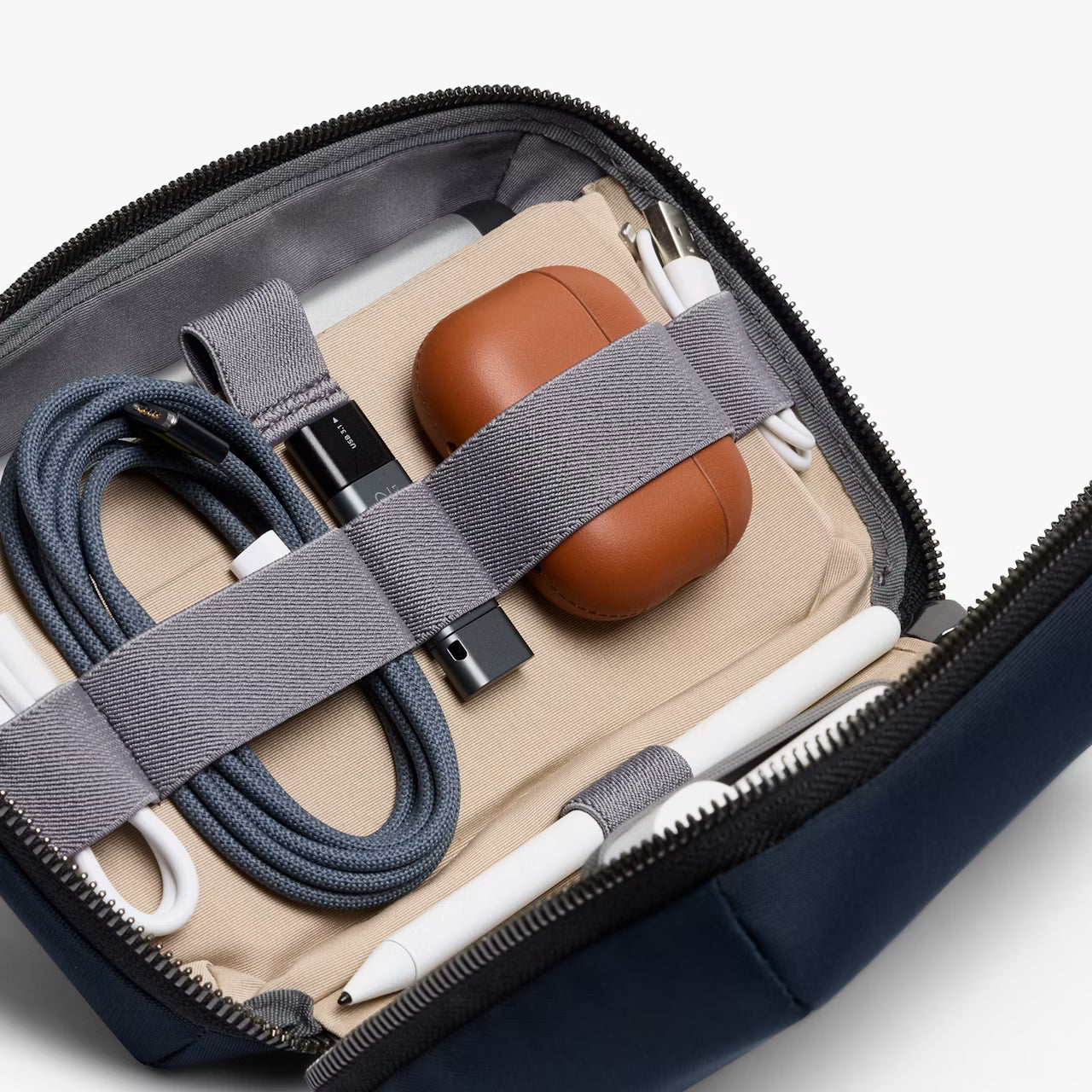 Bellroy Tech Kit - Nightsky