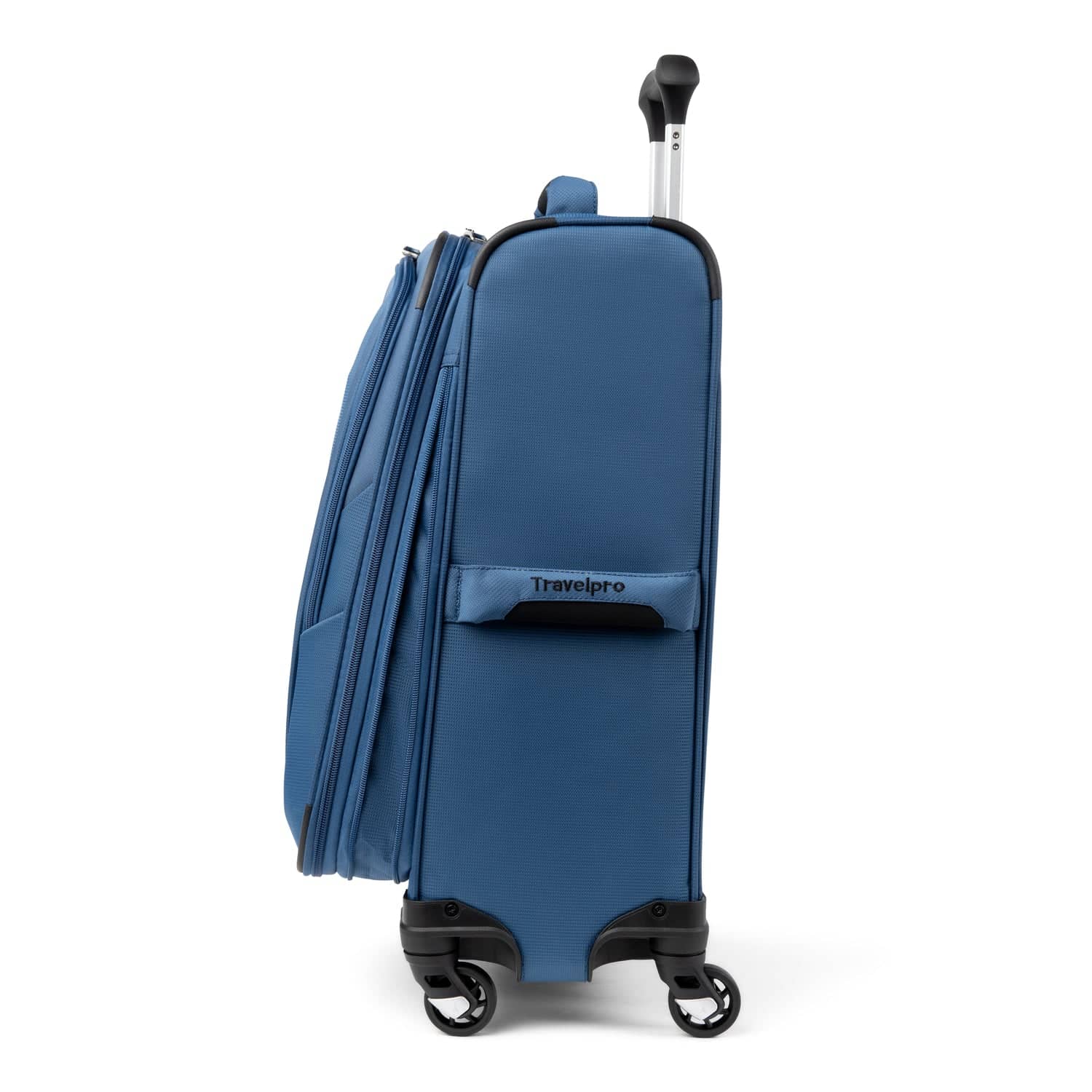 Travelpro Maxlite 5 21"  Expandable Spinner Carry On -  Ensign Blue