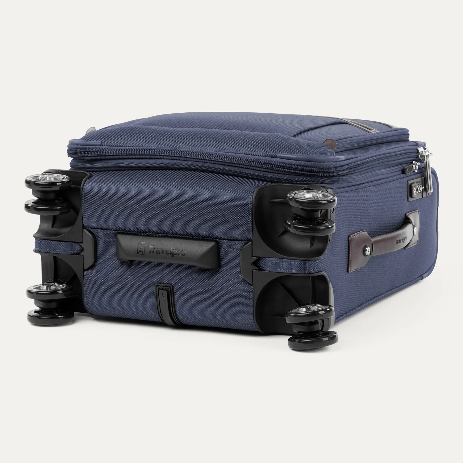 Travelpro Platinum Elite International Expandable Carry-on Spinner - True Navy