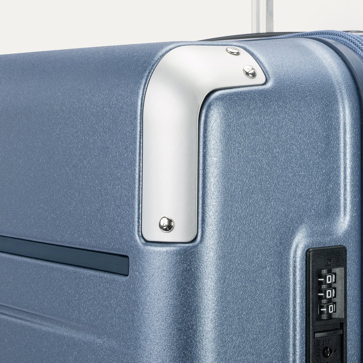 Travelpro Platinum Elite V2 Hardside Large Check-In Expandable Spinner - Dark Blue Sky