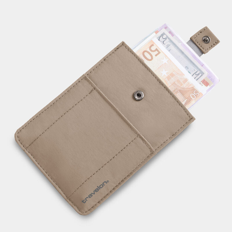 Travelon RFID Blocking Pull-Up Passport Holder - Sable