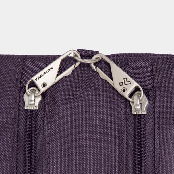 Travelon Set of 3 RFID Blocking Card Sleeves - Gray Irv's Luggage Travelon Set of 3 RFID Blocking Card Sleeves - Gray Irv's Luggage