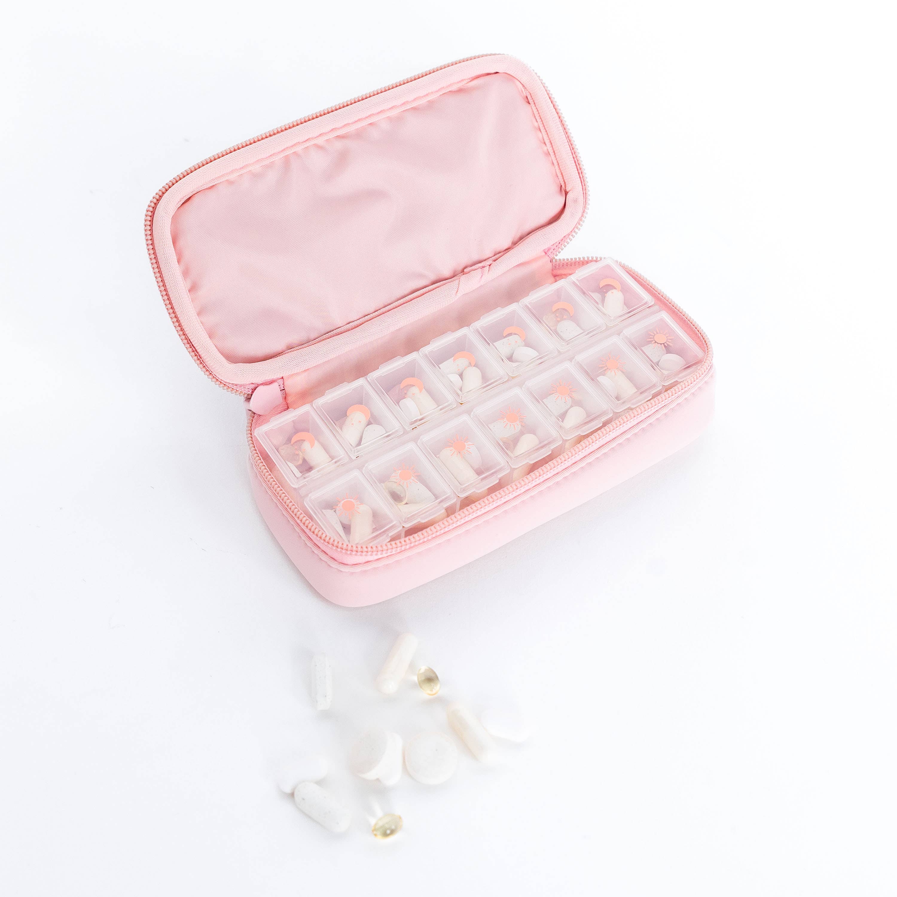MYTAGALONGS The Vitamin Organizer - Soft Pink