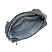 ATB286_B0865_Interior