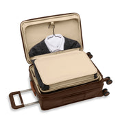 Briggs & Riley Baseline Essential Carry-on Spinner -Chocolate