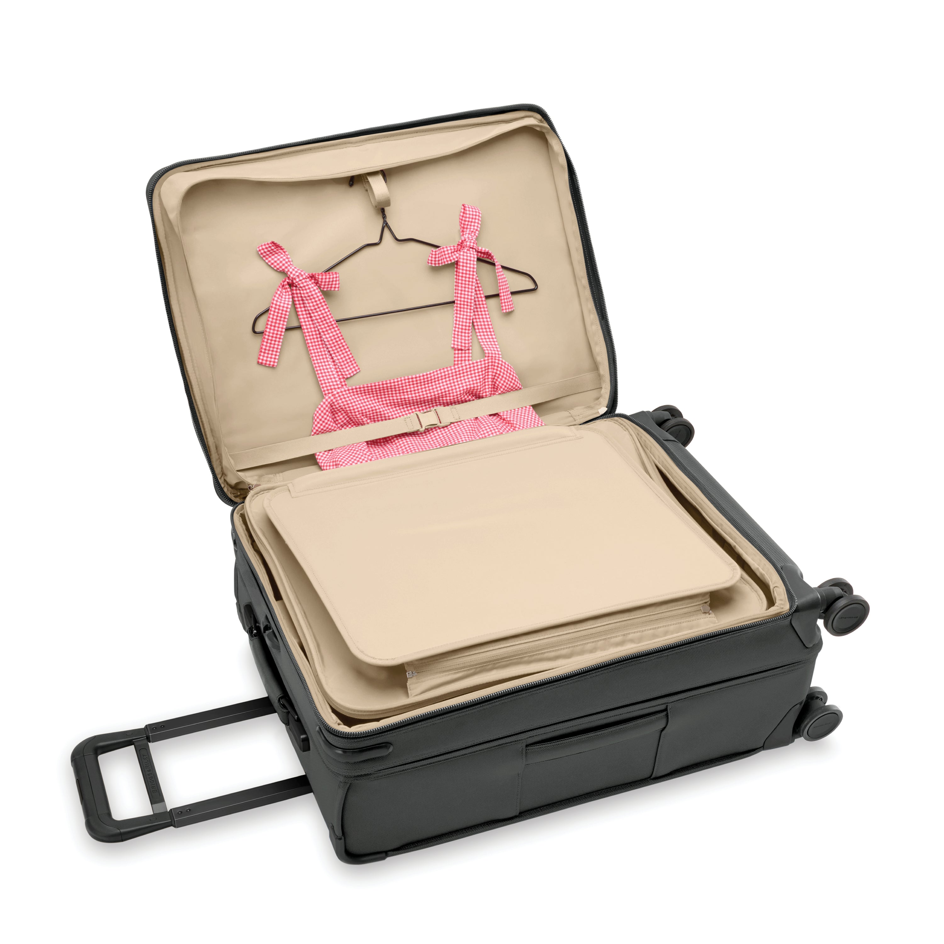 Briggs & Riley Baseline  Compact 24" Expandable Spinner - Black