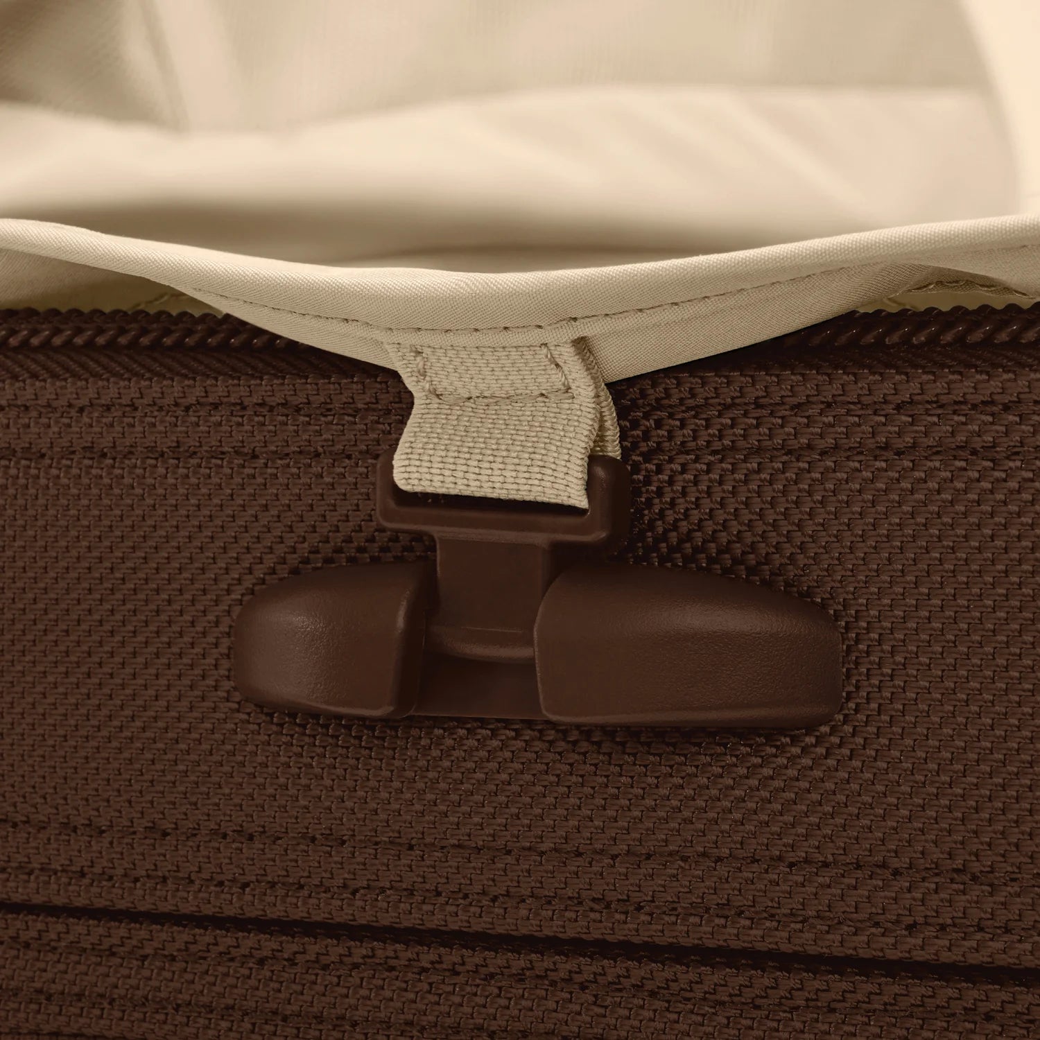 Briggs & Riley Baseline Medium 26" Expandable Spinner - Chocolate
