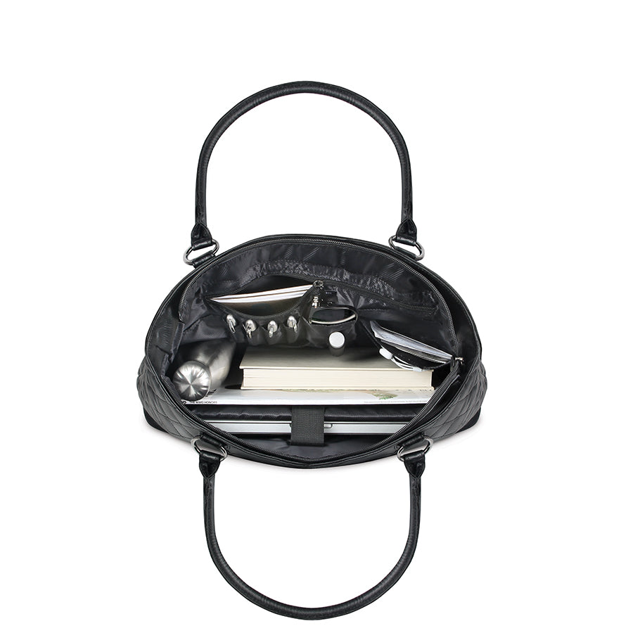 CLA852-4_Interior_AV10_2000x