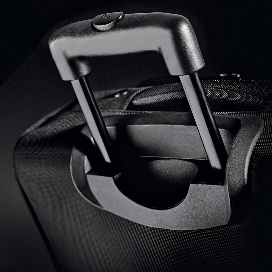 Solo New York Dakota Rolling Overnighter Case - Black