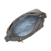 DTH284_B0865_Interior