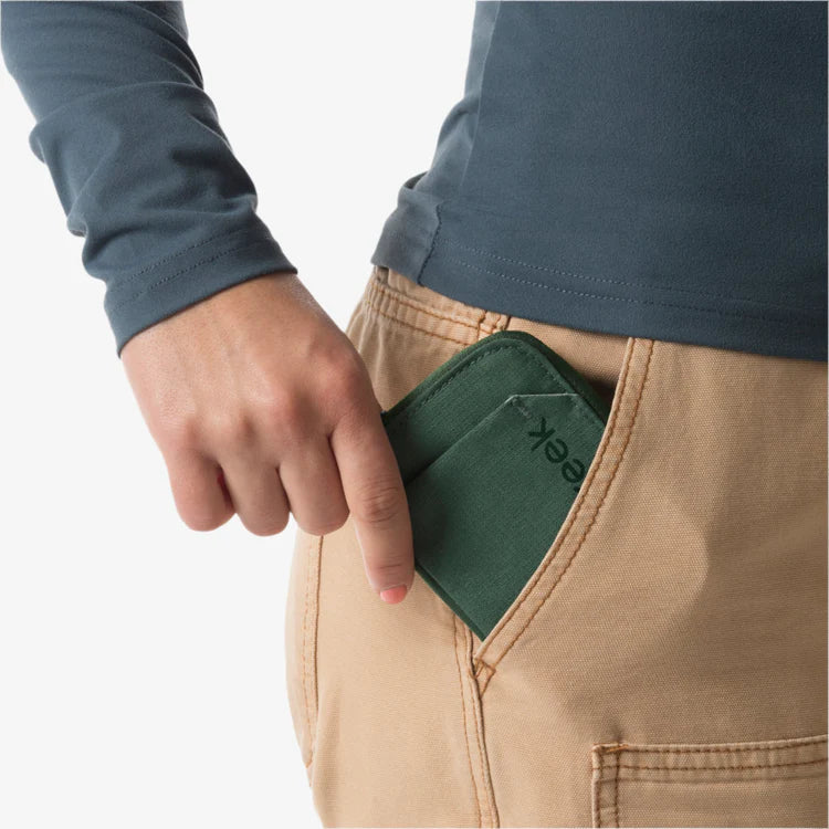 Eagle Creek Stash RFID Wallet - Grass Green