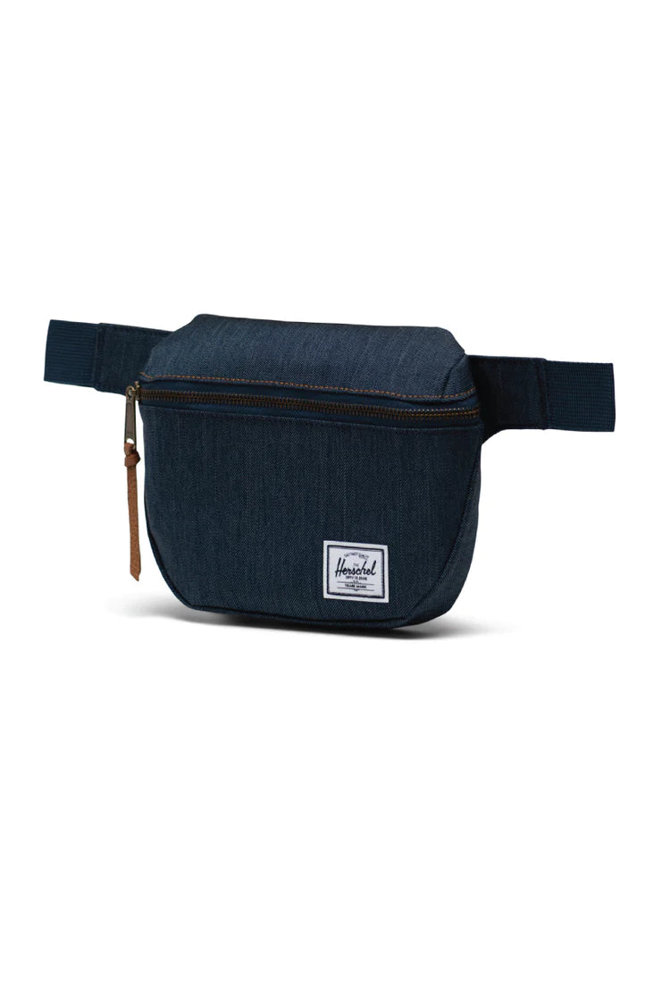 Fifteen-Hip-Pack_DNM_2_750x