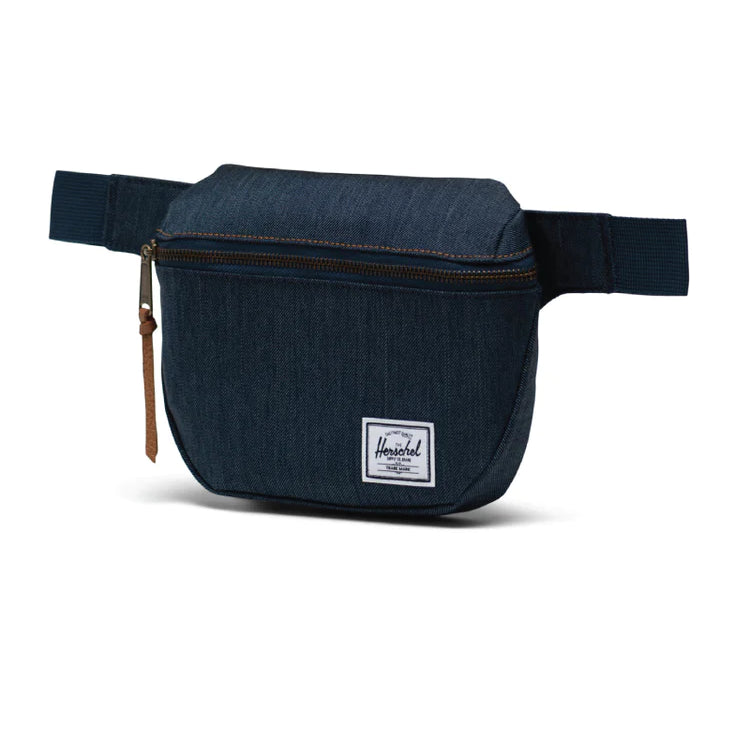 Fifteen-Hip-Pack_DNM_2_750x