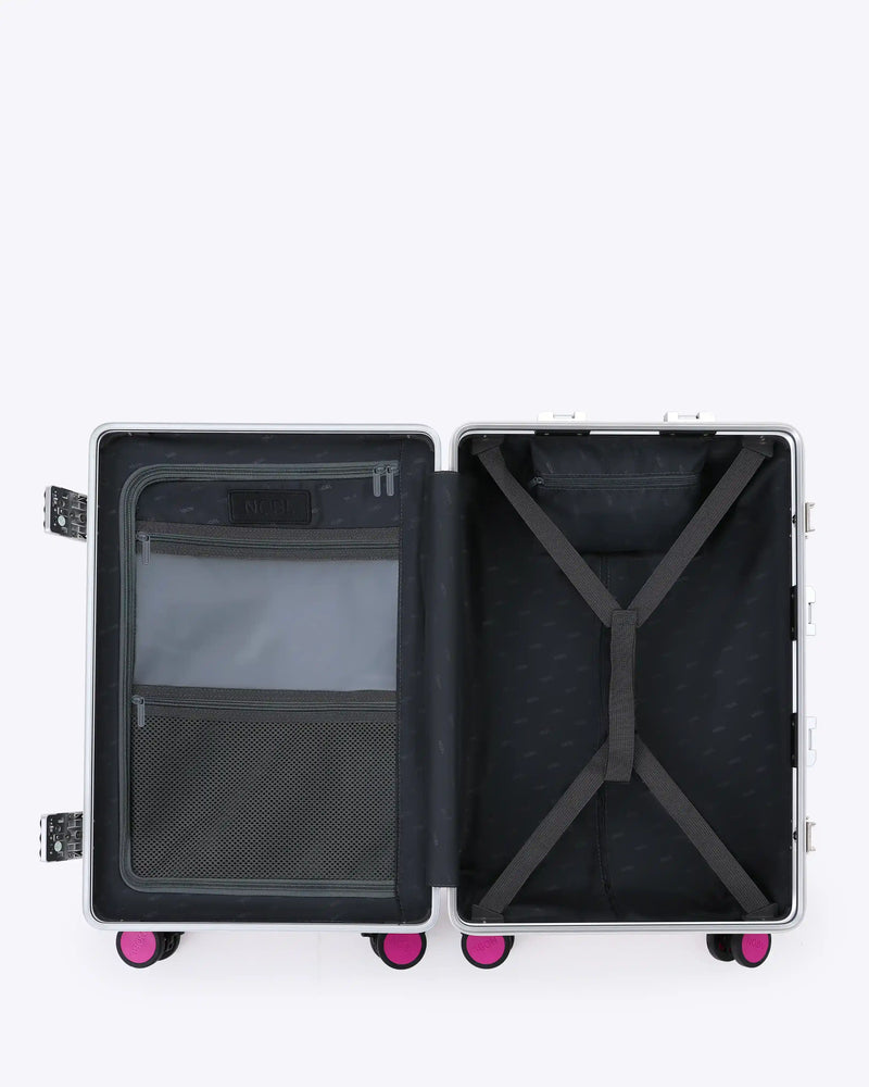 NOBL Travel Carry-On All-in-one Classic - Hot Pink