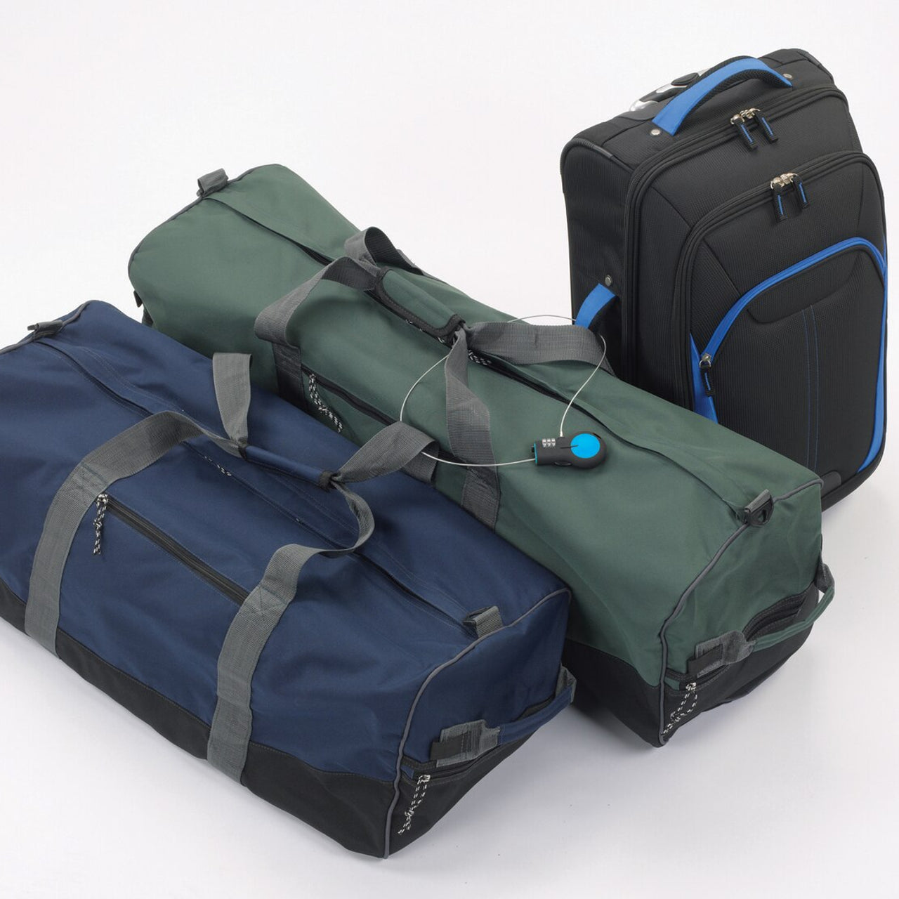 Lewis N Clark Retractable Cable Lock - Blue – Irv's Luggage