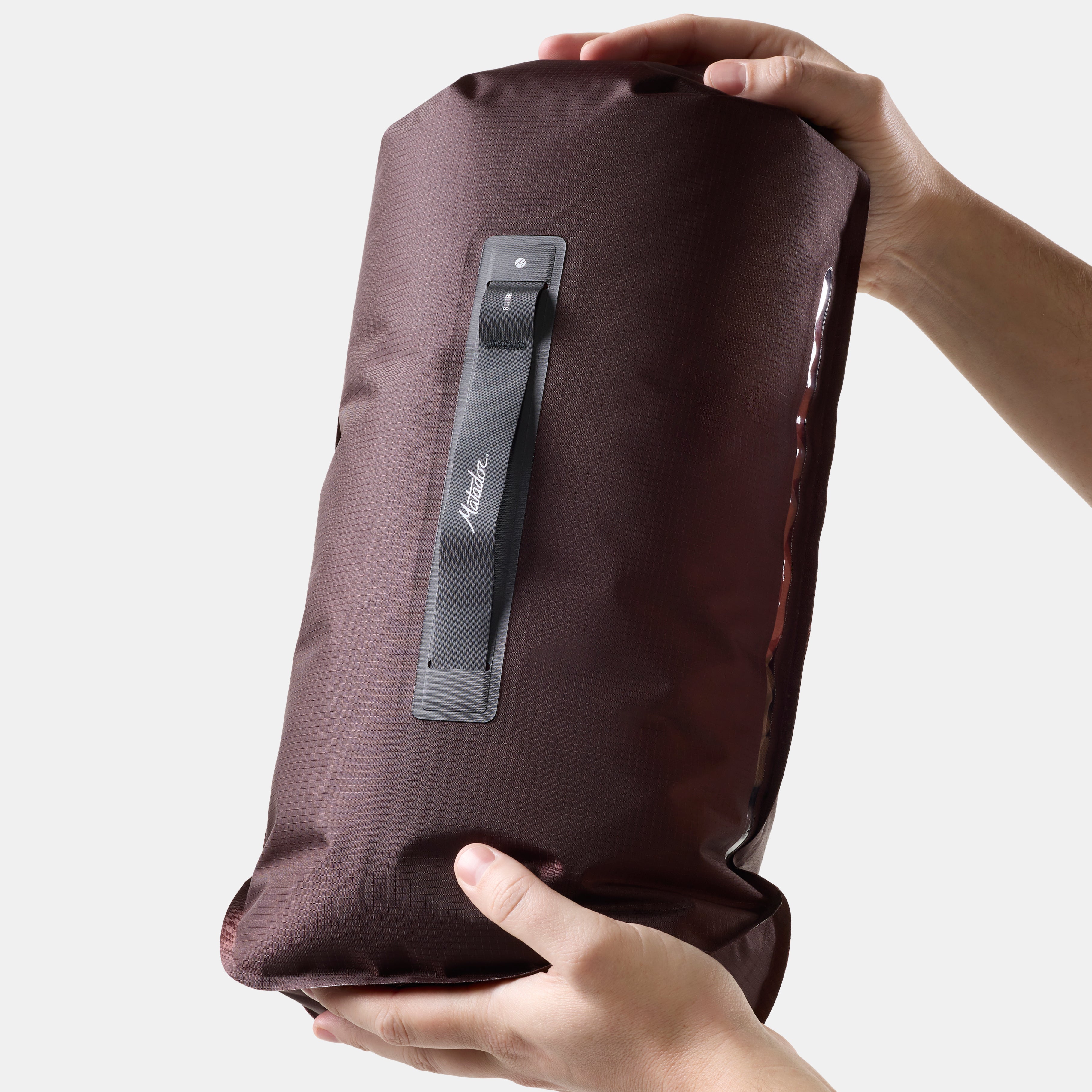MATFP2DB8001R_MATADOR_8LDryBag_R_OMS5.jpg