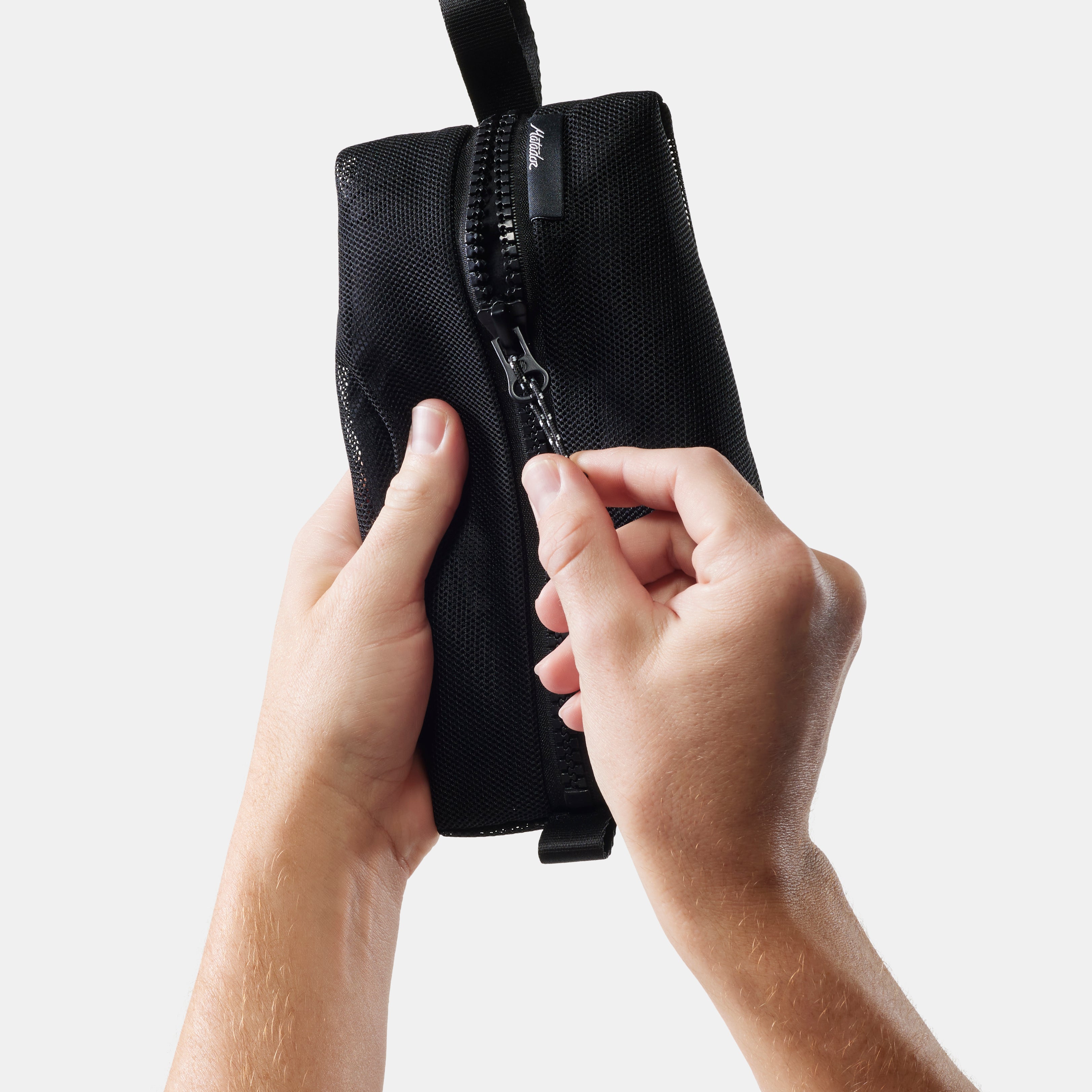MATMOB3001BK_Matador_Meshbags_5_0633.jpg
