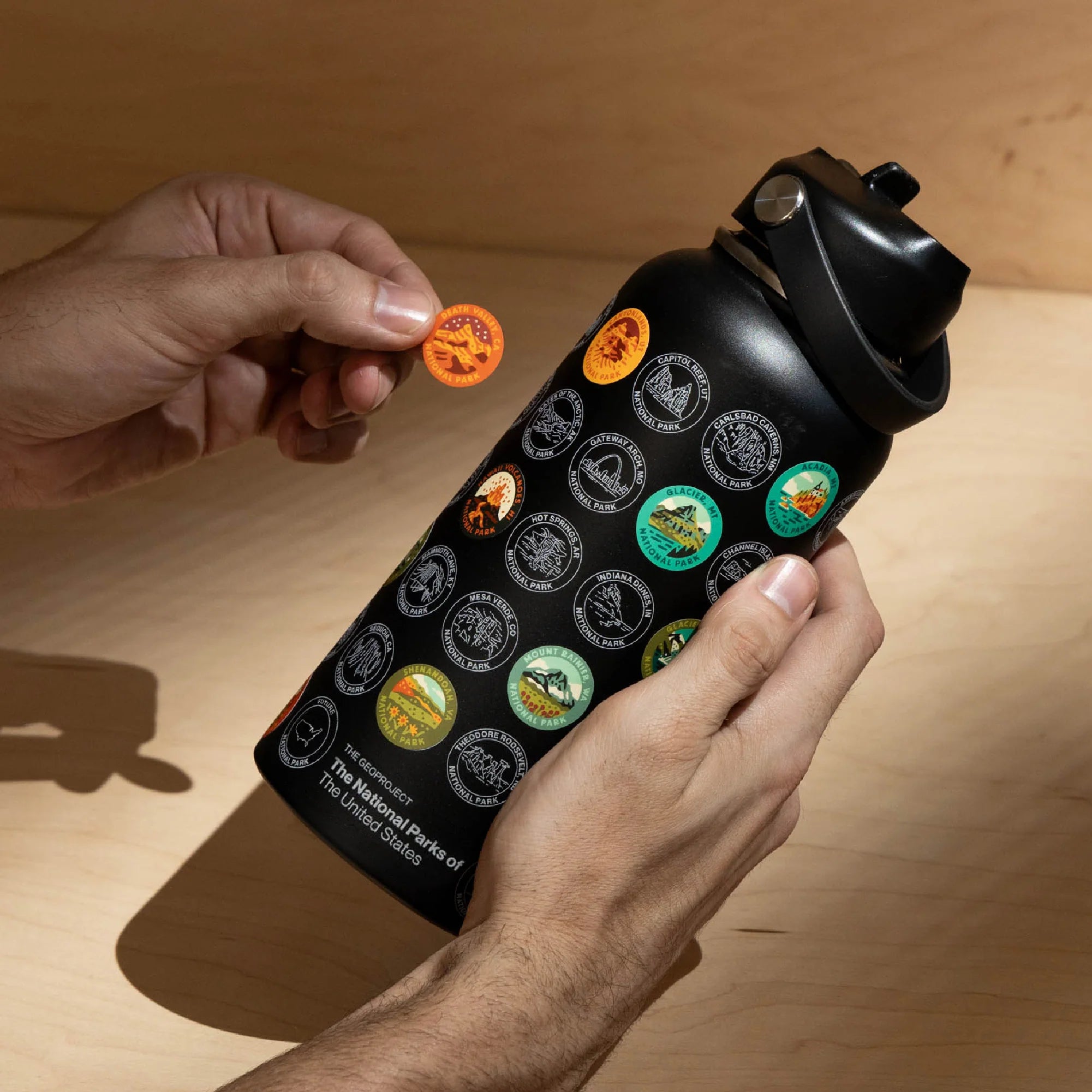 The Geoproject National Park Insulated Sticker Bottle - Coal