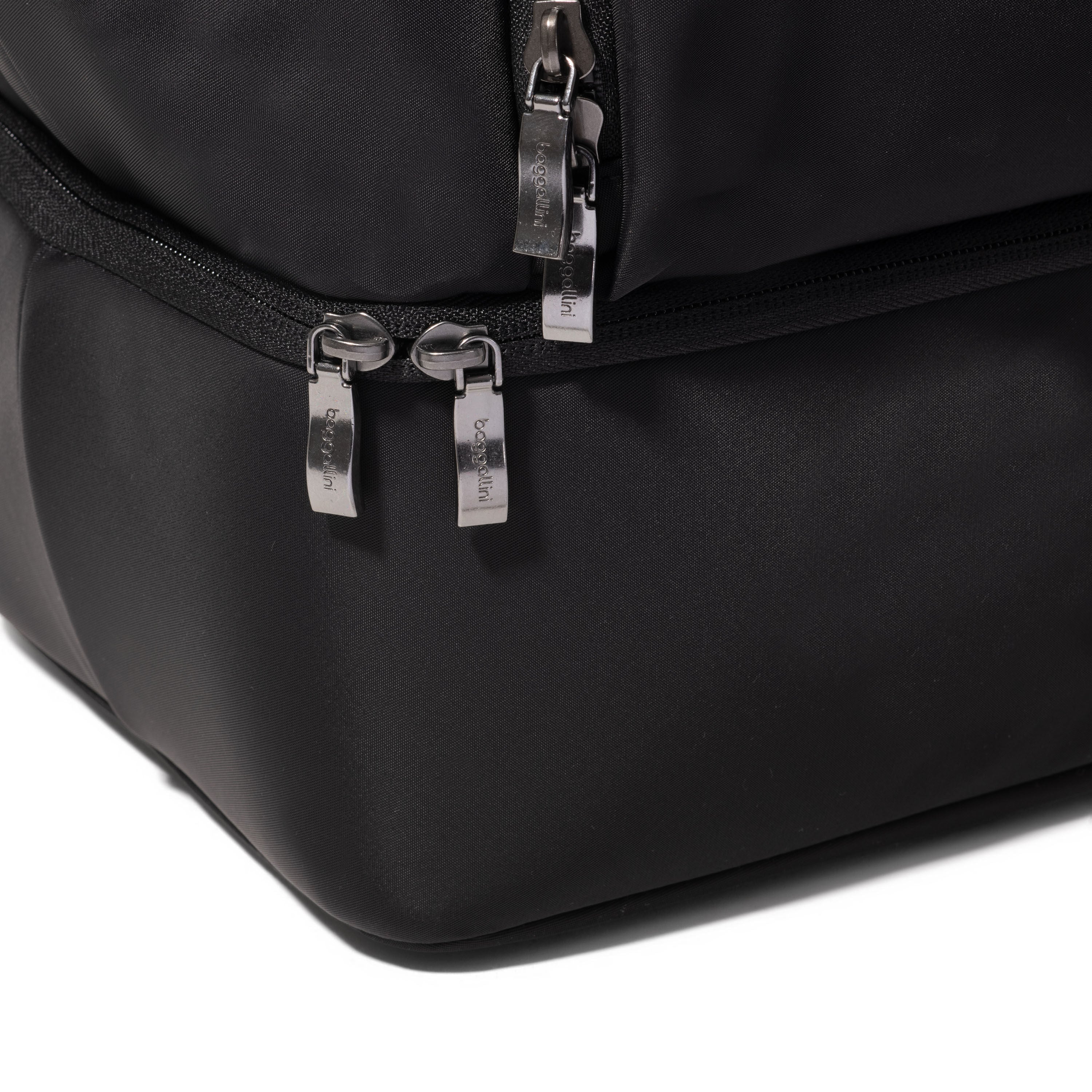 Baggallini Park Ave Overnight Tote - Black Twill