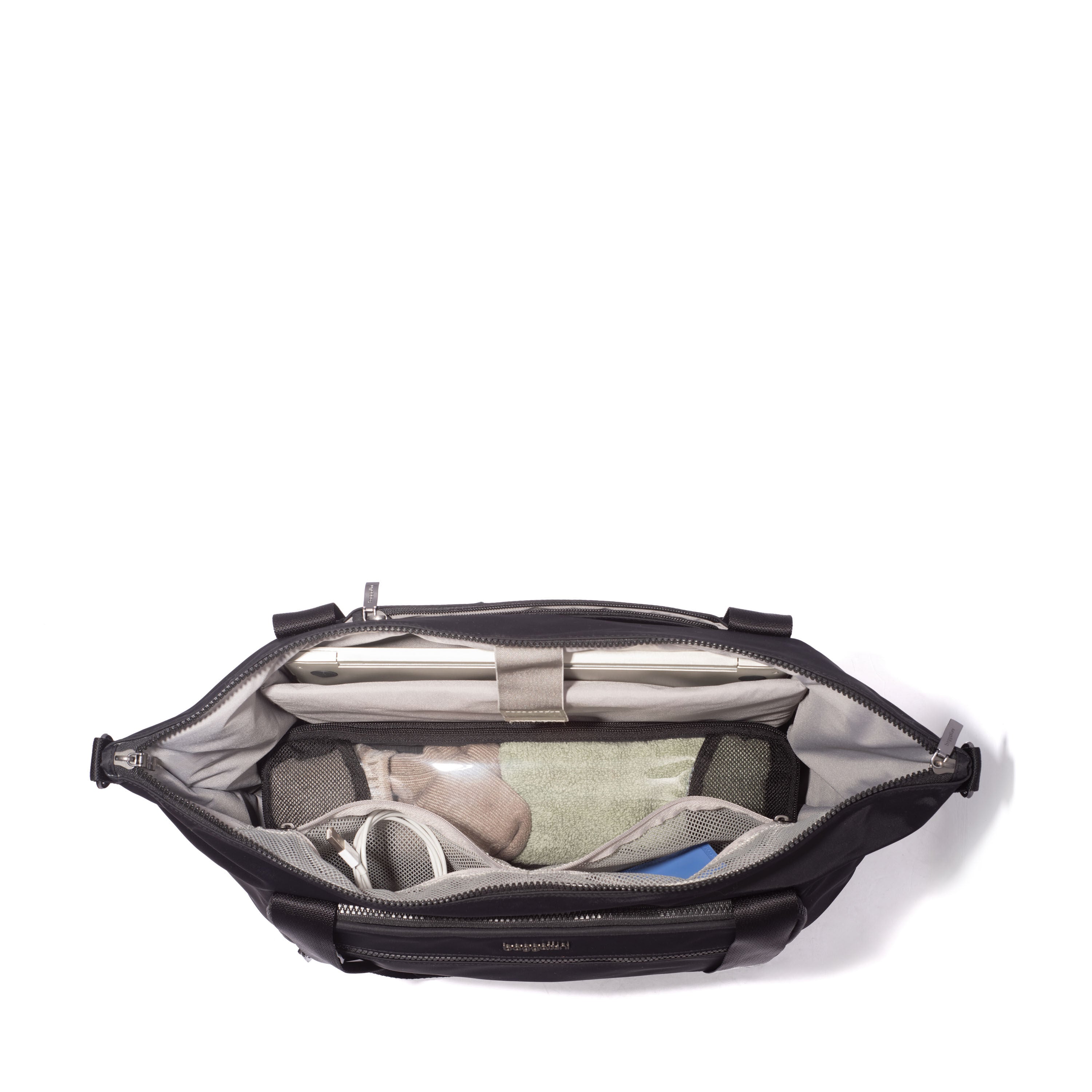 Baggallini Park Ave Overnight Tote - Black Twill
