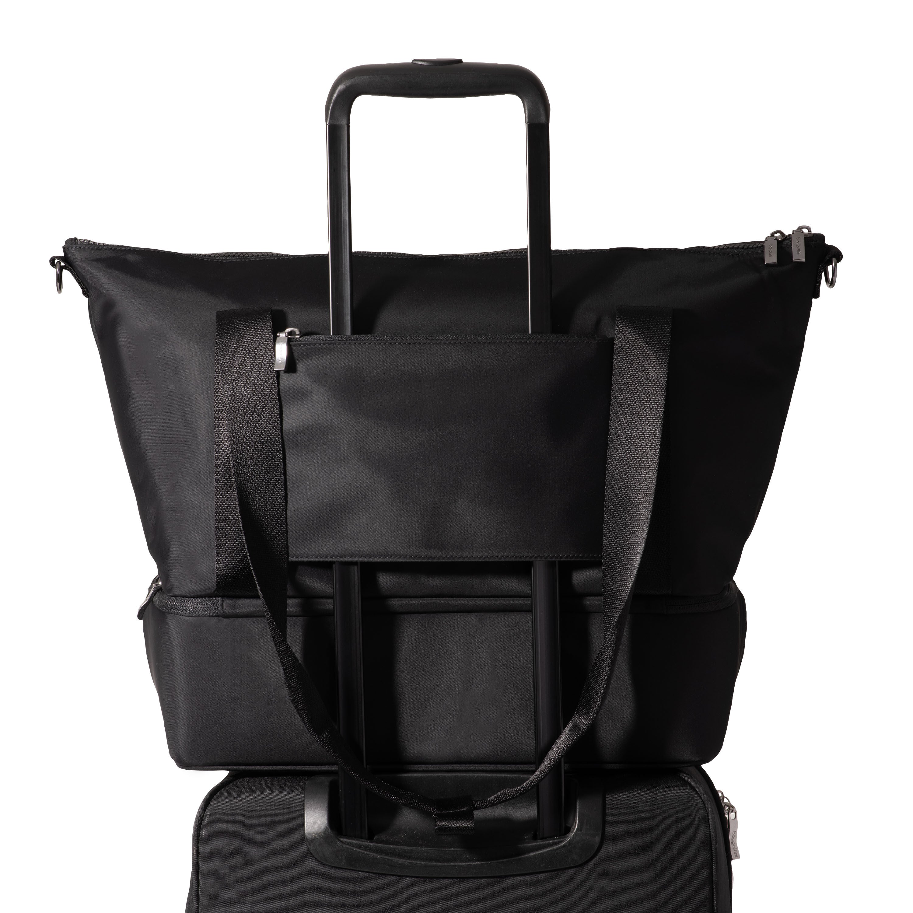 Baggallini Park Ave Overnight Tote - Black Twill