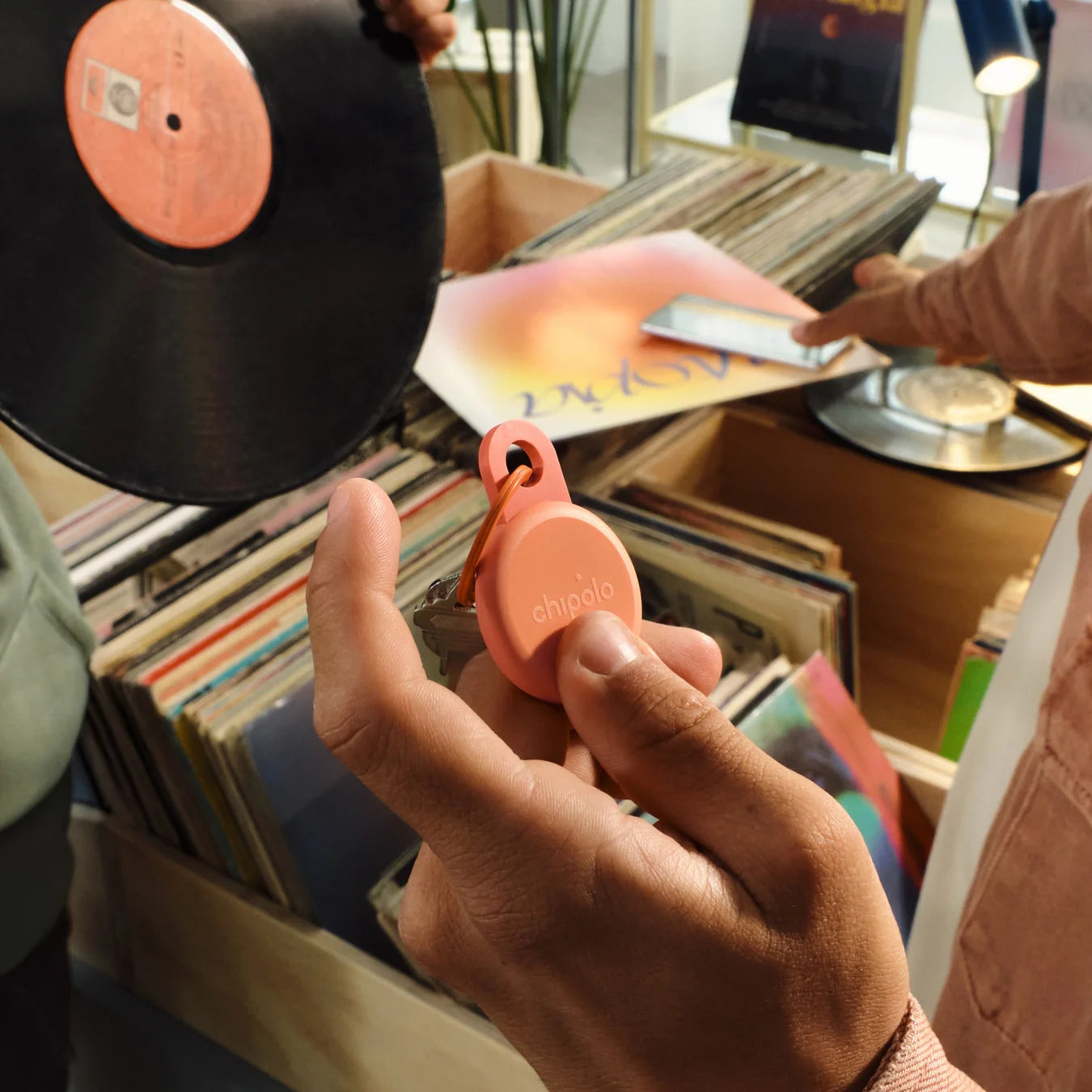 Chipolo LOOP Rechargeable Tracking Tag - Honey