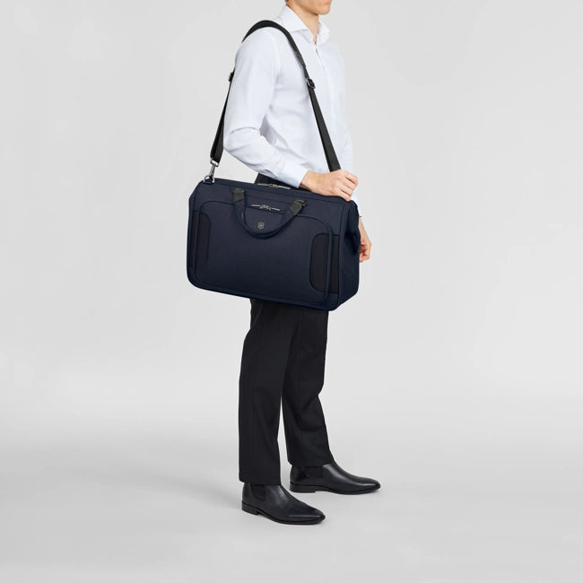 Victorinox Werks Traveler 7.0 Weekender - Navy