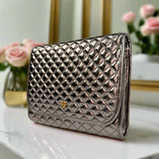 PurseN Getaway Hanging Toiletry Case - Bronze Quilted