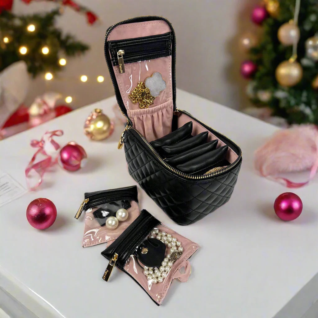 PurseN Train Jewelry Case - Timeless Quilted Black