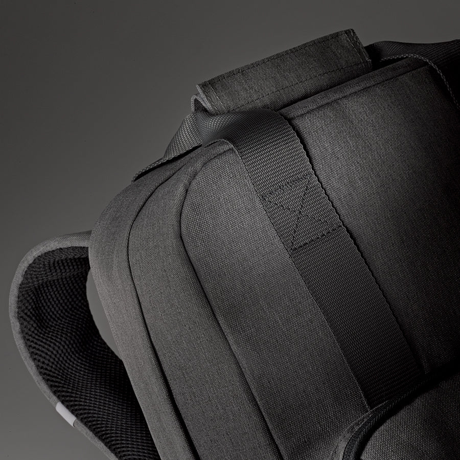 UBN760-10_Macro_AV6_2000x