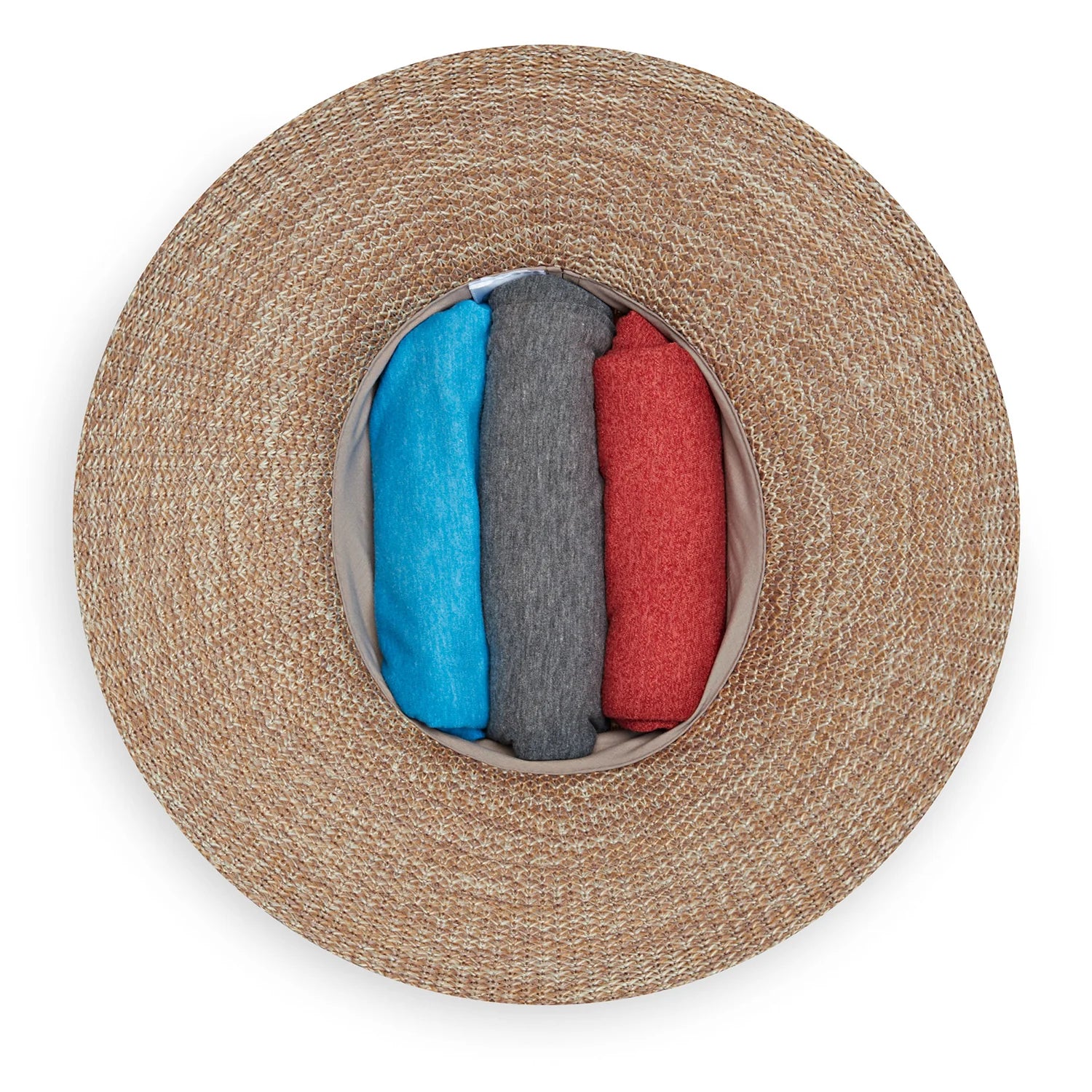 Victoria_Diva_Mixed-Camel_Pack_Stuff_SM_2048x