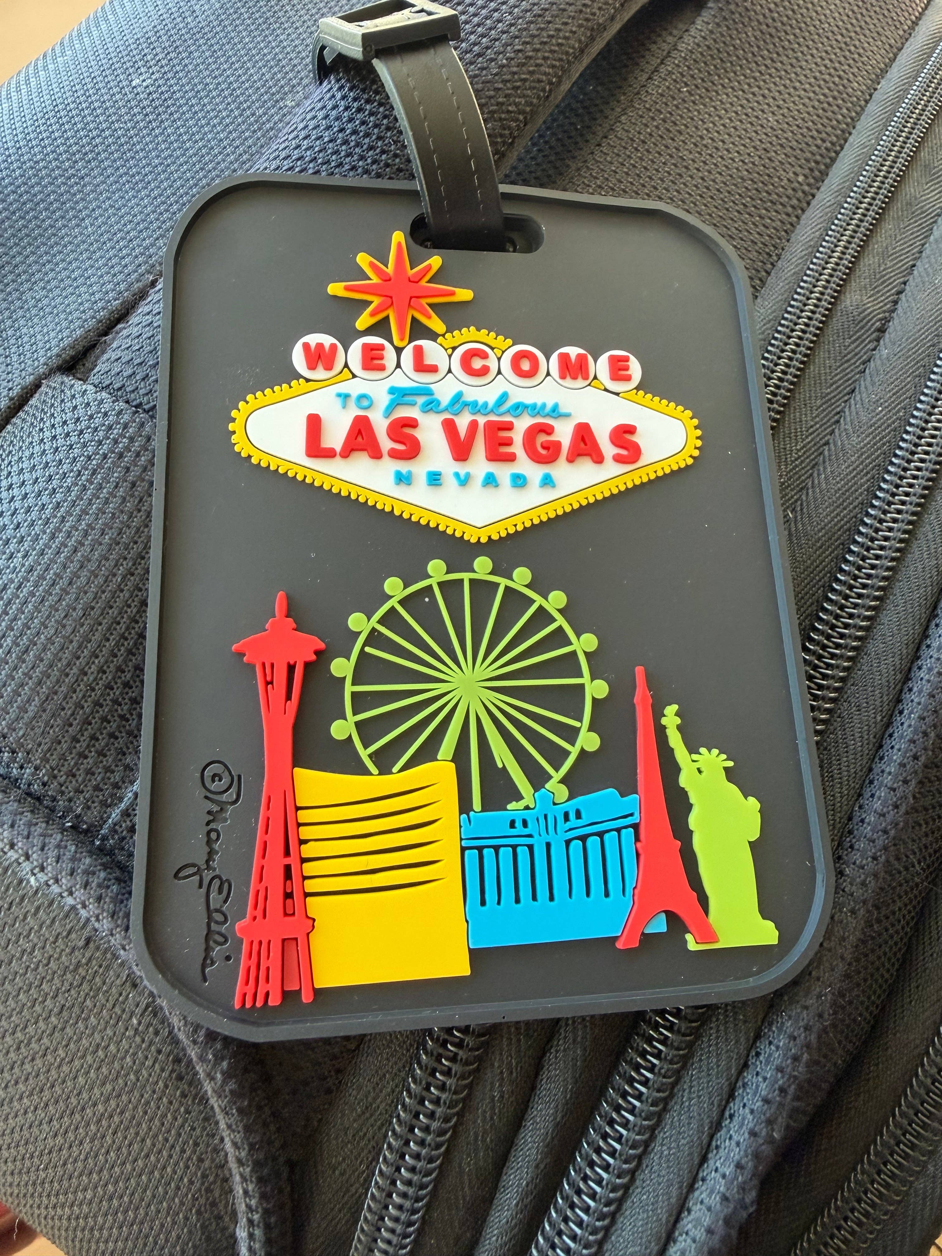 Mary Ellis Las Vegas Skyline 3-D Luggage Tag