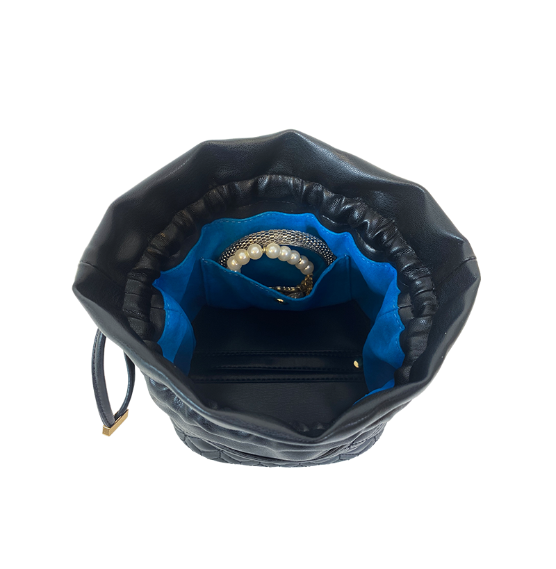 black-midnight-quilted-top_800x819