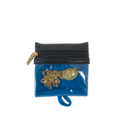 black-midnight-quilted-ultra-pouch_800x819