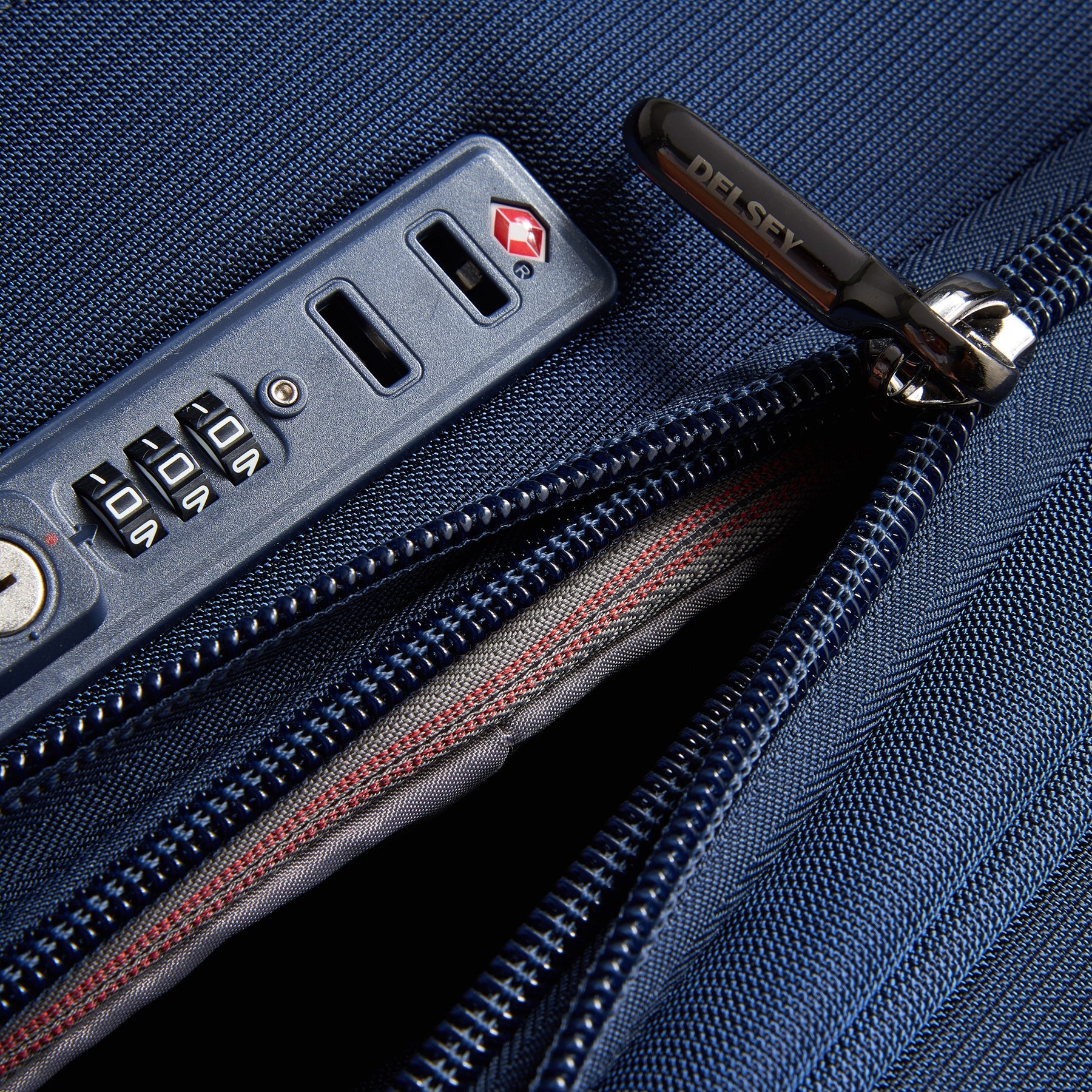 delsey-helium-dlx-40239782002-16_1800x1800