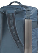 The Northface Base Camp Voyager Duffel—32L  - Granite Grey/Frost Grey